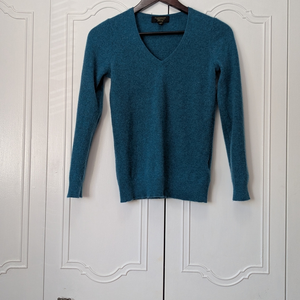 Charter Club 100 % Cashmere Deep Teal V-Neck Sweater Size Xs